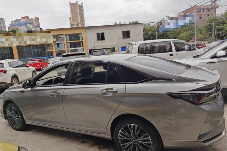 Used Dongfeng Aeolus Yixuan MAX 2021 1.5T Ultra-Stylish Trendsetter Edition Exterior 3