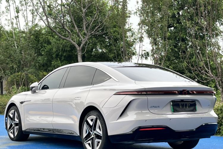 Used Dongfeng Aeolus Yixuan MAX 2021 Super-Efficient Dad Hybrid Edition Exterior 5