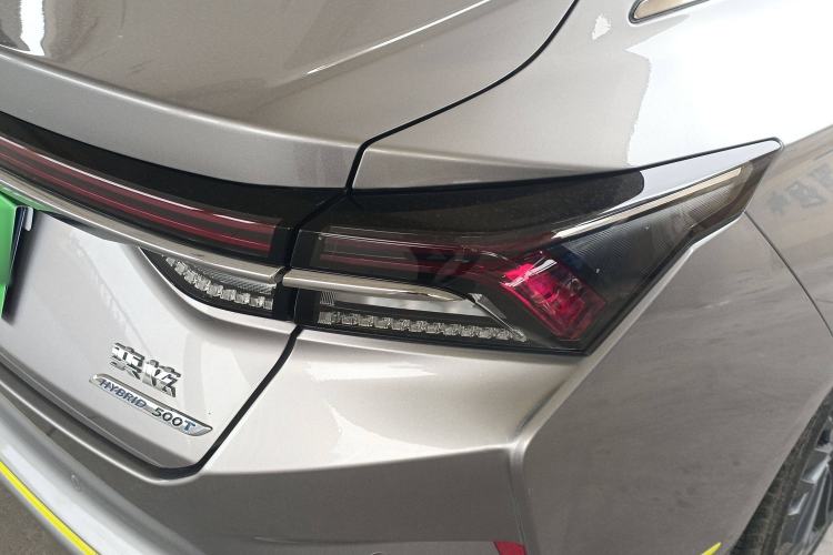 Used Dongfeng Aeolus Yixuan MAX 2021 Super-Efficient Dad Hybrid Edition Exterior 6