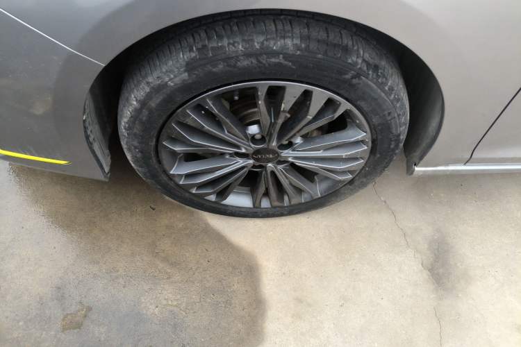 Used Dongfeng Aeolus Yixuan MAX 2021 Super-Efficient Dad Hybrid Edition Exterior 7