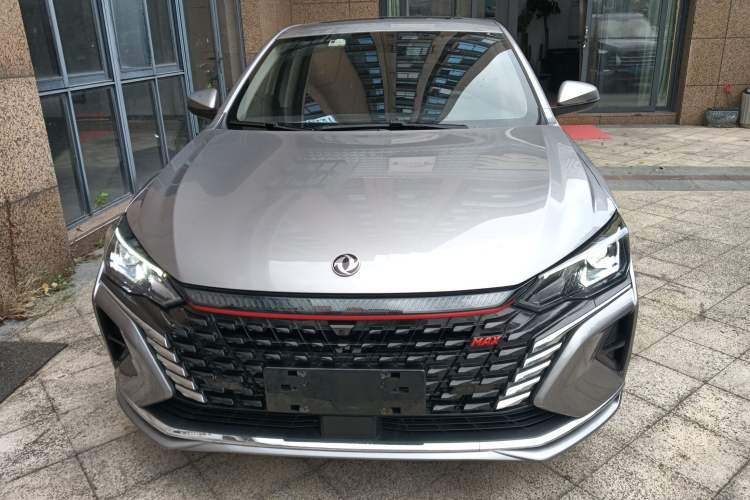 Used Dongfeng Aeolus Yixuan MAX 2021 1.5T Super-Powered Dad Edition Front