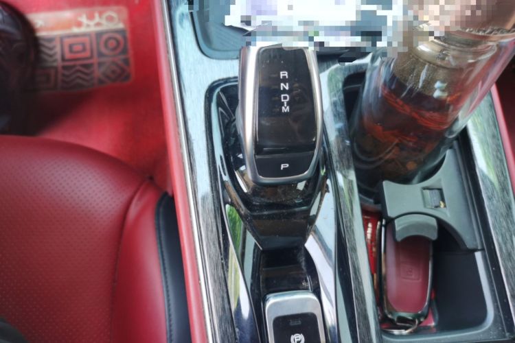 Used Dongfeng Aeolus Yixuan MAX 2021 1.5T Ultra-Stylish Trendsetter Edition Gear Lever