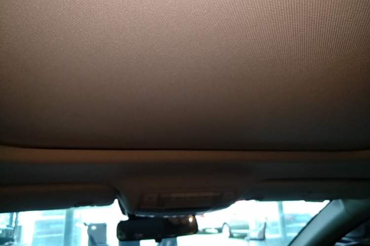 Used Dongfeng Aeolus Yixuan MAX 2021 Super-Efficient Dad Hybrid Edition Headliner