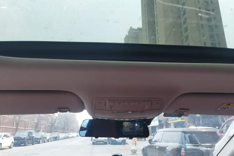 Used Dongfeng Aeolus Yixuan MAX 2021 1.5T Ultra-Stylish Trendsetter Edition Headliner