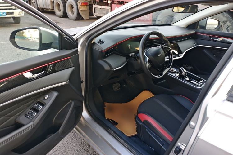 Used Dongfeng Aeolus Yixuan MAX 2021 1.5T Super-Powered Dad Edition Interior 3