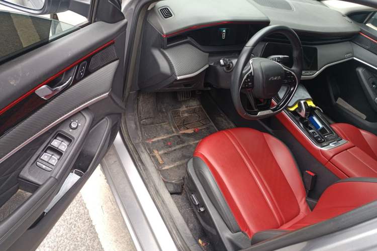 Used Dongfeng Aeolus Yixuan MAX 2021 1.5T Ultra-Stylish Trendsetter Edition Interior 3