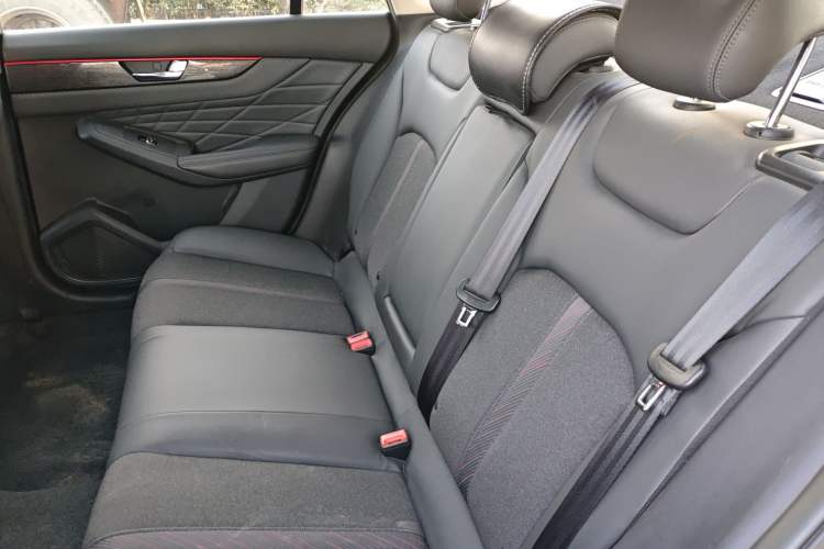 Used Dongfeng Aeolus Yixuan MAX 2021 1.5T Super-Powered Dad Edition Interior 4
