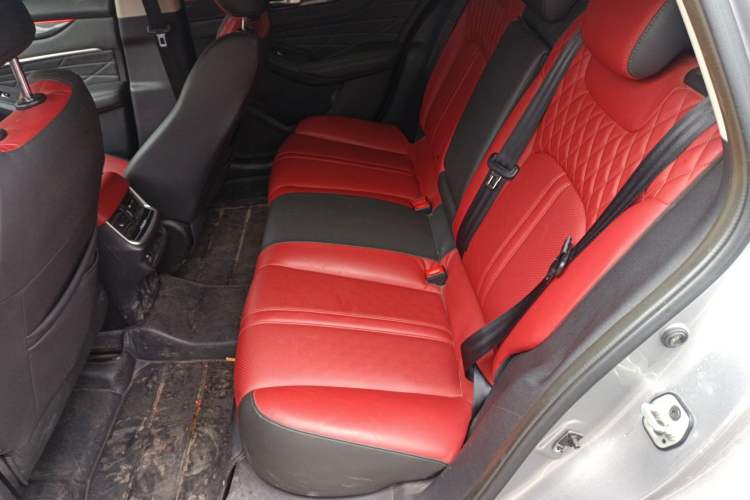 Used Dongfeng Aeolus Yixuan MAX 2021 1.5T Ultra-Stylish Trendsetter Edition Interior 4