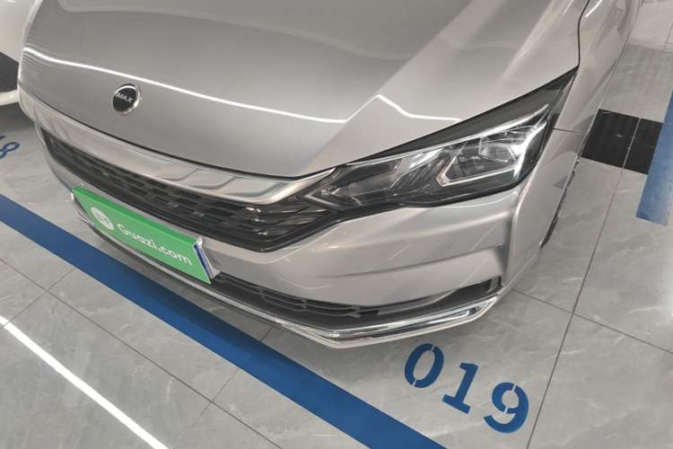 Used Dongfeng Aeolus Yixuan MAX 2021 1.5T Super-Powered Dad Edition Left Front Headlight