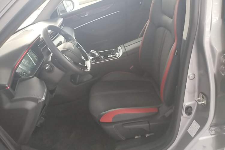Used Dongfeng Aeolus Yixuan MAX 2021 1.5T Super-Powered Dad Edition Left Front Seat