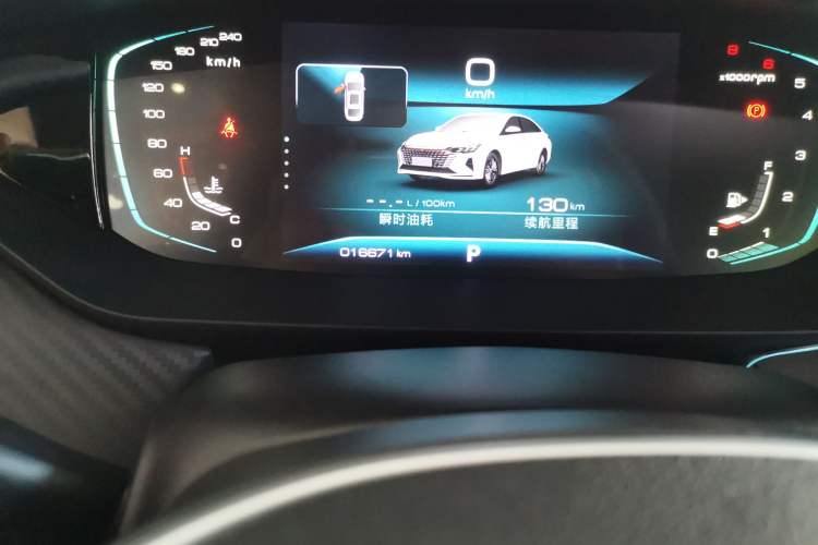 Used Dongfeng Aeolus Yixuan MAX 2021 1.5T Super-Powered Dad Edition Odometer Close Up