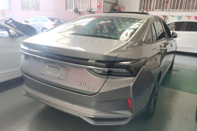 Used Dongfeng Aeolus Yixuan MAX 2021 1.5T Ultra-Stylish Trendsetter Edition Rear Right 45 Deg