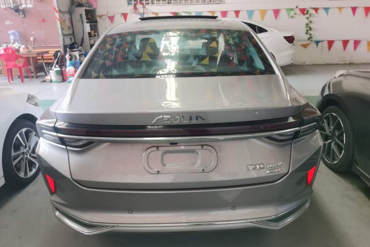 Used Dongfeng Aeolus Yixuan MAX 2021 1.5T Ultra-Stylish Trendsetter Edition Rear