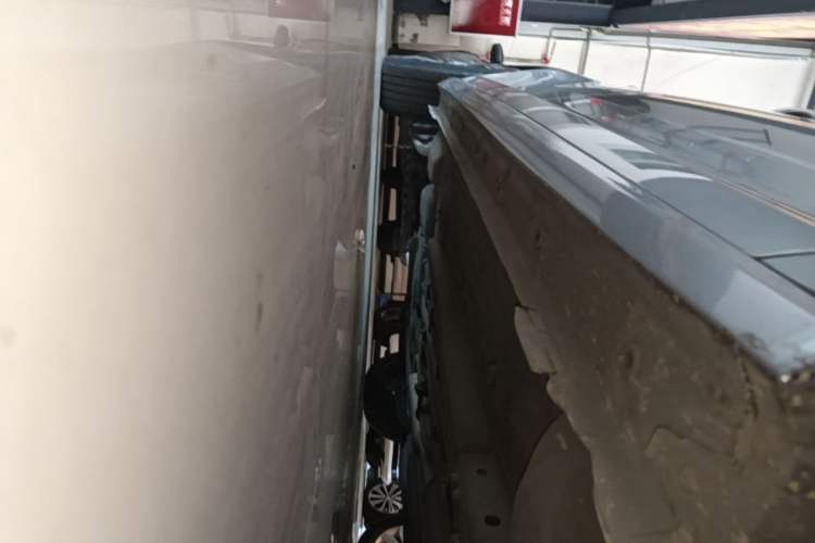 Used Dongfeng Aeolus Yixuan MAX 2021 1.5T Ultra-Stylish Trendsetter Edition Right Side Sill