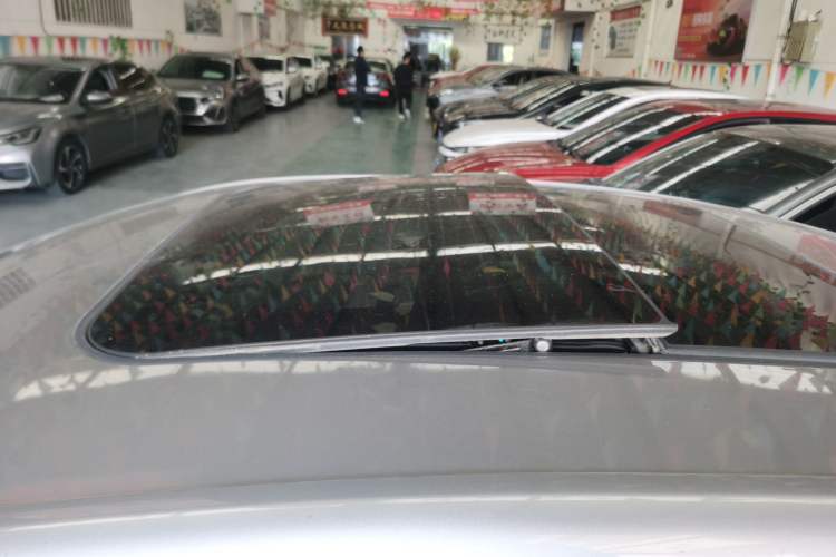 Used Dongfeng Aeolus Yixuan MAX 2021 1.5T Ultra-Stylish Trendsetter Edition Roof