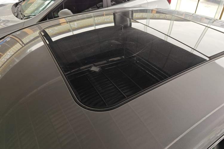 Used Dongfeng Aeolus Yixuan MAX 2021 1.5T Ultra-Stylish Trendsetter Edition Roof