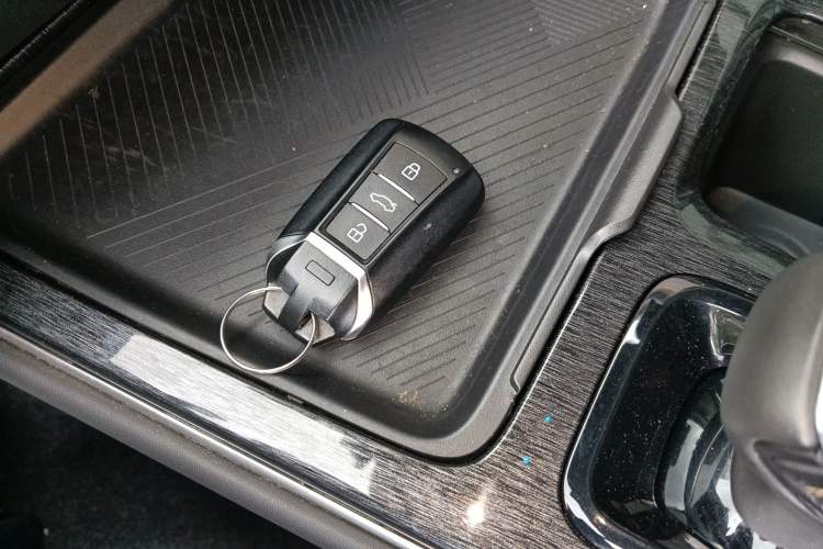 Used Dongfeng Aeolus Yixuan MAX 2021 1.5T Super-Powered Dad Edition Vehicle Key