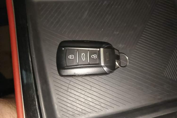 Used Dongfeng Aeolus Yixuan MAX 2021 1.5T Ultra-Stylish Trendsetter Edition Vehicle Key