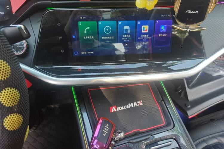 Used Dongfeng Aeolus Yixuan MAX 2021 Super-Efficient Dad Hybrid Edition Audio And AC Panel