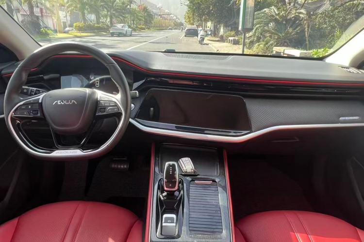 Used Dongfeng Aeolus Yixuan MAX 2021 1.5T Ultra-Stylish Trendsetter Edition Center Console