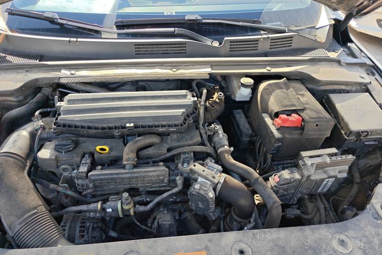 Used Dongfeng Aeolus Yixuan MAX 2021 1.5T Super Cool Dad Edition Engine Bay