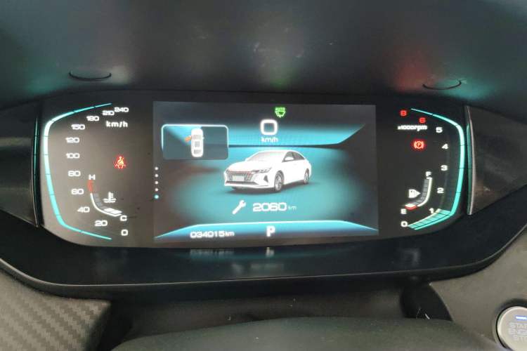 Used Dongfeng Aeolus Yixuan MAX 2021 1.5T Super-Powered Dad Edition Instrument Cluster