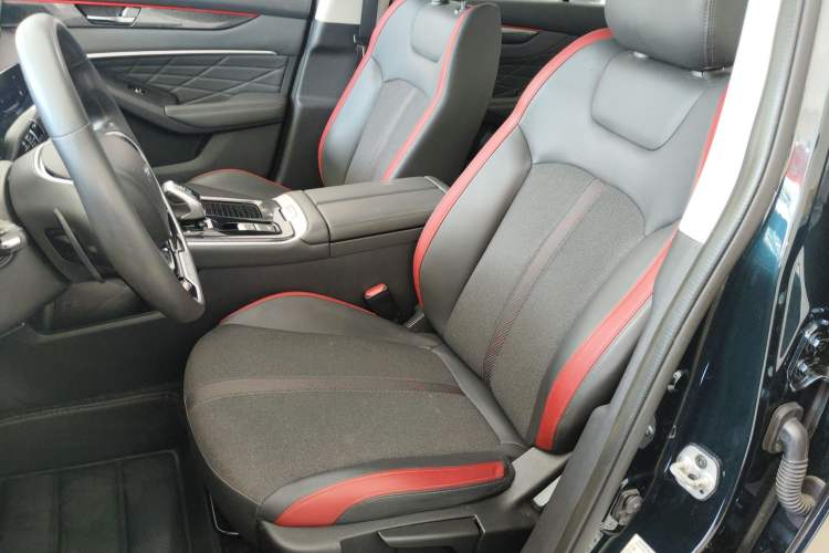 Used Dongfeng Aeolus Yixuan MAX 2021 1.5T Super-Powered Dad Edition Left Front Seat