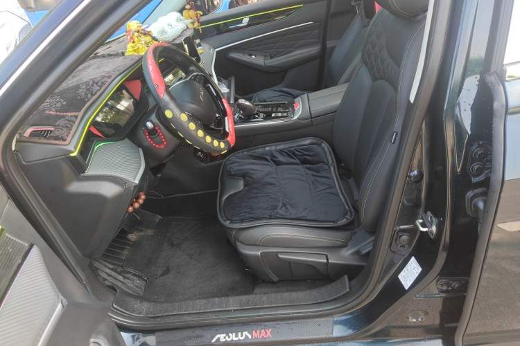 Used Dongfeng Aeolus Yixuan MAX 2021 Super-Efficient Dad Hybrid Edition Left Front Seat
