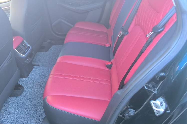 Used Dongfeng Aeolus Yixuan MAX 2021 1.5T Ultra-Stylish Trendsetter Edition Left Rear Seat