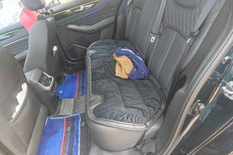 Used Dongfeng Aeolus Yixuan MAX 2021 Super-Efficient Dad Hybrid Edition Left Rear Seat