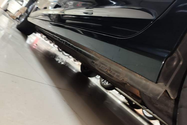 Used Dongfeng Aeolus Yixuan MAX 2021 1.5T Super-Powered Dad Edition Left Side Sill