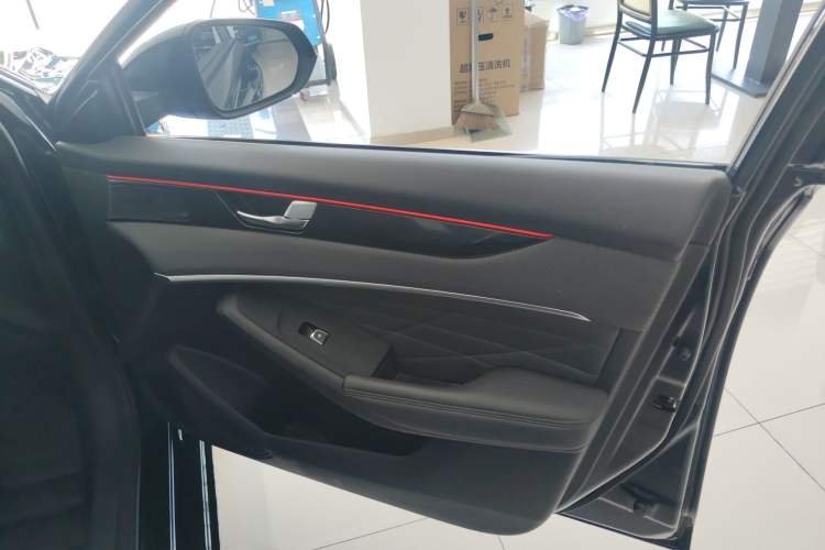 Used Dongfeng Aeolus Yixuan MAX 2021 1.5T Super-Powered Dad Edition Right Front Door Interior