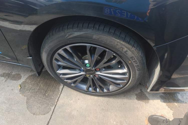 Used Dongfeng Aeolus Yixuan MAX 2021 Super-Efficient Dad Hybrid Edition Right Front Wheel Hub