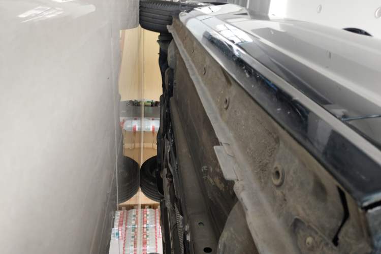 Used Dongfeng Aeolus Yixuan MAX 2021 1.5T Super-Powered Dad Edition Right Side Sill
