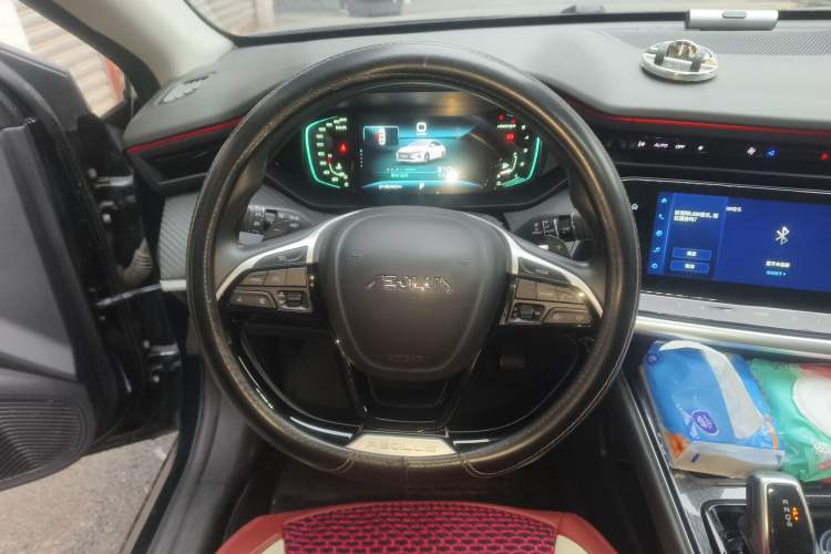 Used Dongfeng Aeolus Yixuan MAX 2021 1.5T Super-Powered Dad Edition Steering Wheel