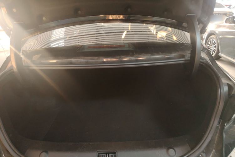 Used Dongfeng Aeolus Yixuan MAX 2021 1.5T Super Cool Dad Edition Trunk