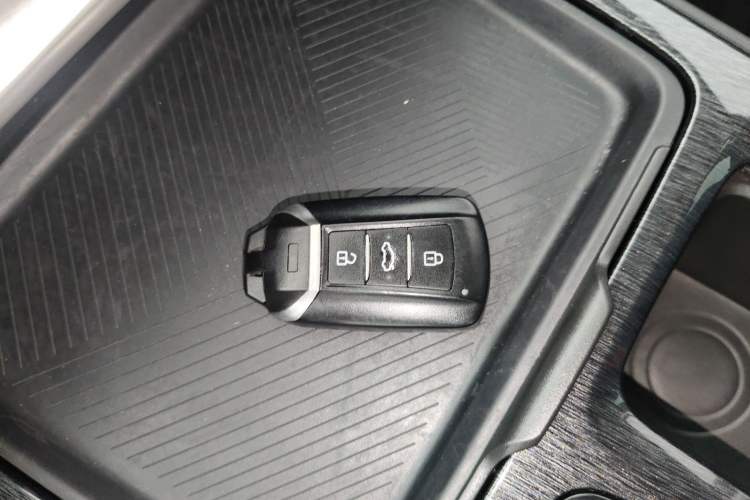 Used Dongfeng Aeolus Yixuan MAX 2021 1.5T Super-Powered Dad Edition Vehicle Key