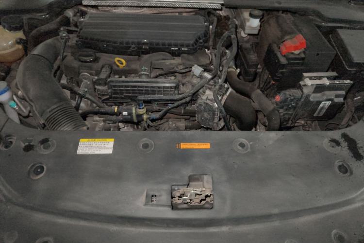 Used Dongfeng Aeolus Yixuan MAX 2021 1.5T Ultra-Stylish Trendsetter Edition Engine Bay
