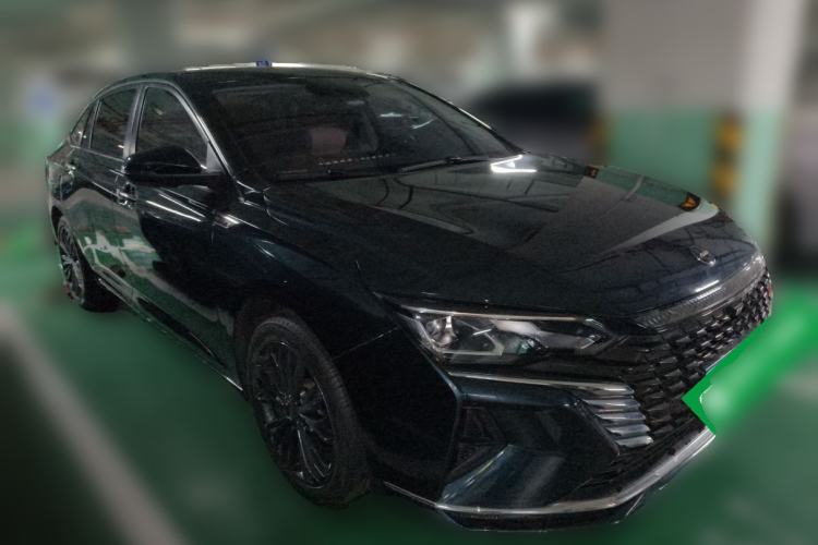 Used Dongfeng Aeolus Yixuan MAX 2021 1.5T Ultra-Stylish Trendsetter Edition Front Right 45 Deg