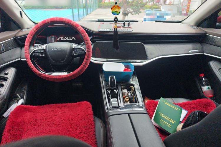 Used Dongfeng Aeolus Yixuan MAX 2021 1.5T Super Cool Dad Edition Center Console