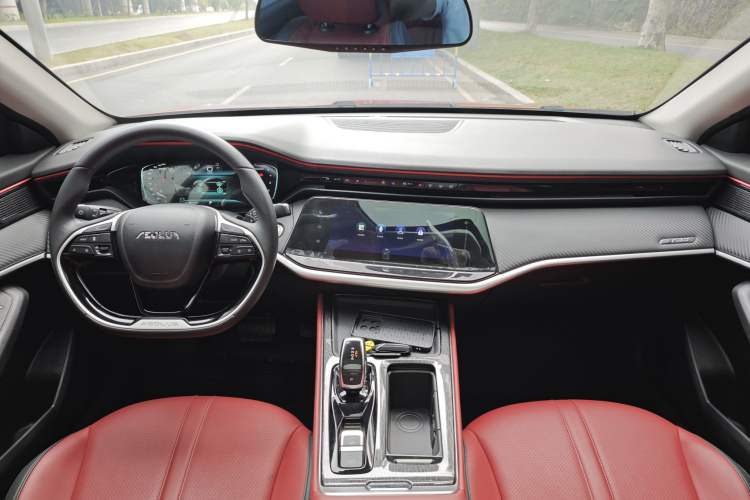 Used Dongfeng Aeolus Yixuan MAX 2021 1.5T Ultra-Stylish Trendsetter Edition Interior 4
