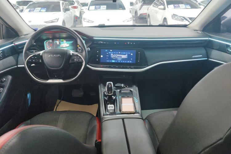 Used Dongfeng Aeolus Yixuan MAX 2021 1.5T Super-Powered Dad Edition Center Console