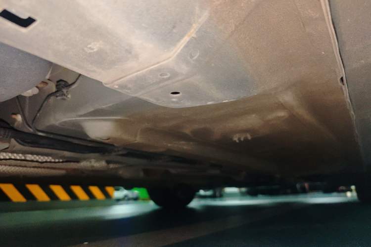 Used Dongfeng Aeolus Yixuan MAX 2021 1.5T Ultra-Stylish Trendsetter Edition Chassis Rear Right