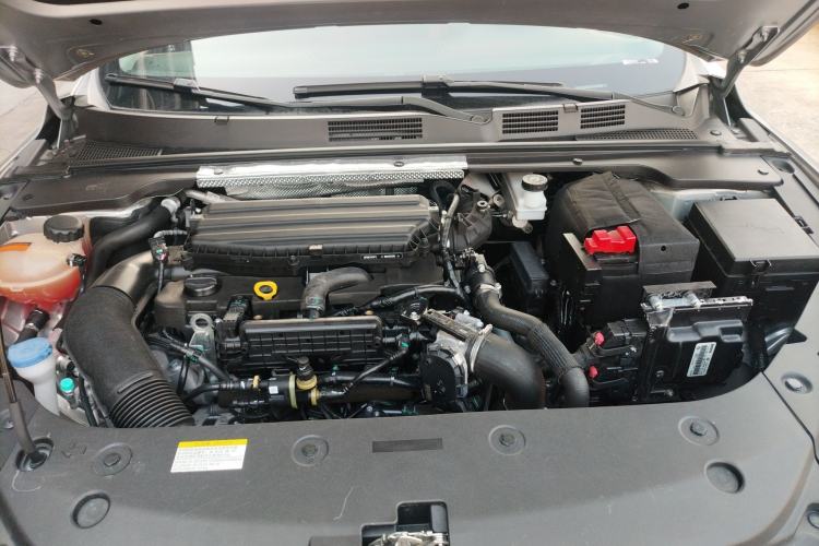 Used Dongfeng Aeolus Yixuan MAX 2021 1.5T Ultra-Stylish Trendsetter Edition Engine Bay