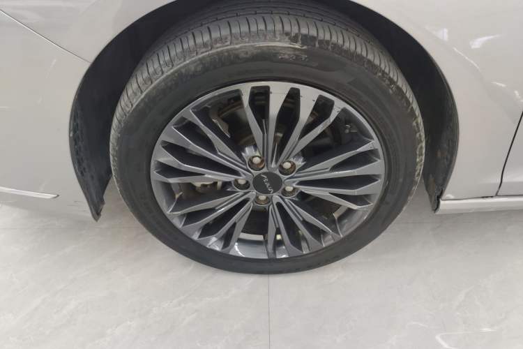 Used Dongfeng Aeolus Yixuan MAX 2021 1.5T Super-Powered Dad Edition Exterior 4