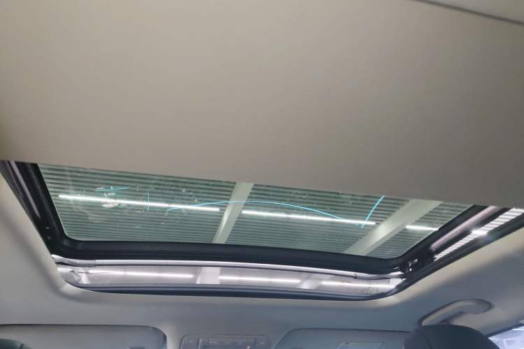 Used Dongfeng Aeolus Yixuan MAX 2021 1.5T Super-Powered Dad Edition Headliner