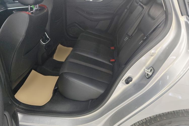 Used Dongfeng Aeolus Yixuan MAX 2021 1.5T Super-Powered Dad Edition Left Rear Seat