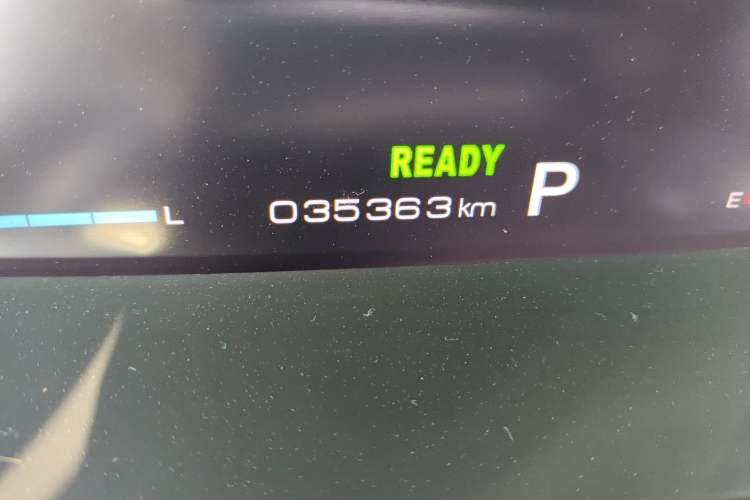 Used Dongfeng Aeolus Yixuan MAX 2021 Super-Efficient Dad Hybrid Edition Odometer Close Up