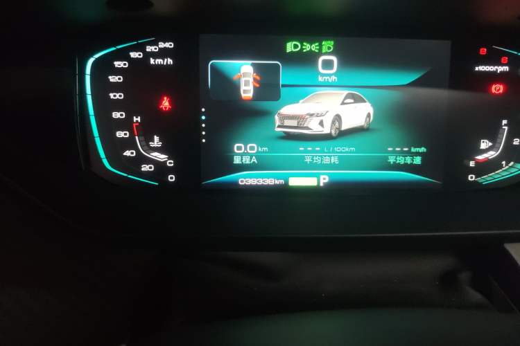 Used Dongfeng Aeolus Yixuan MAX 2021 1.5T Ultra-Stylish Trendsetter Edition Odometer Close Up