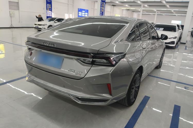 Used Dongfeng Aeolus Yixuan MAX 2021 1.5T Super-Powered Dad Edition Rear Right 45 Deg